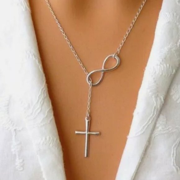 New Pendant Silver Cross Necklace - Picture 4 of 4